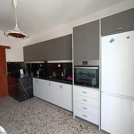 Kostas Maria 109m2 1st Floor *